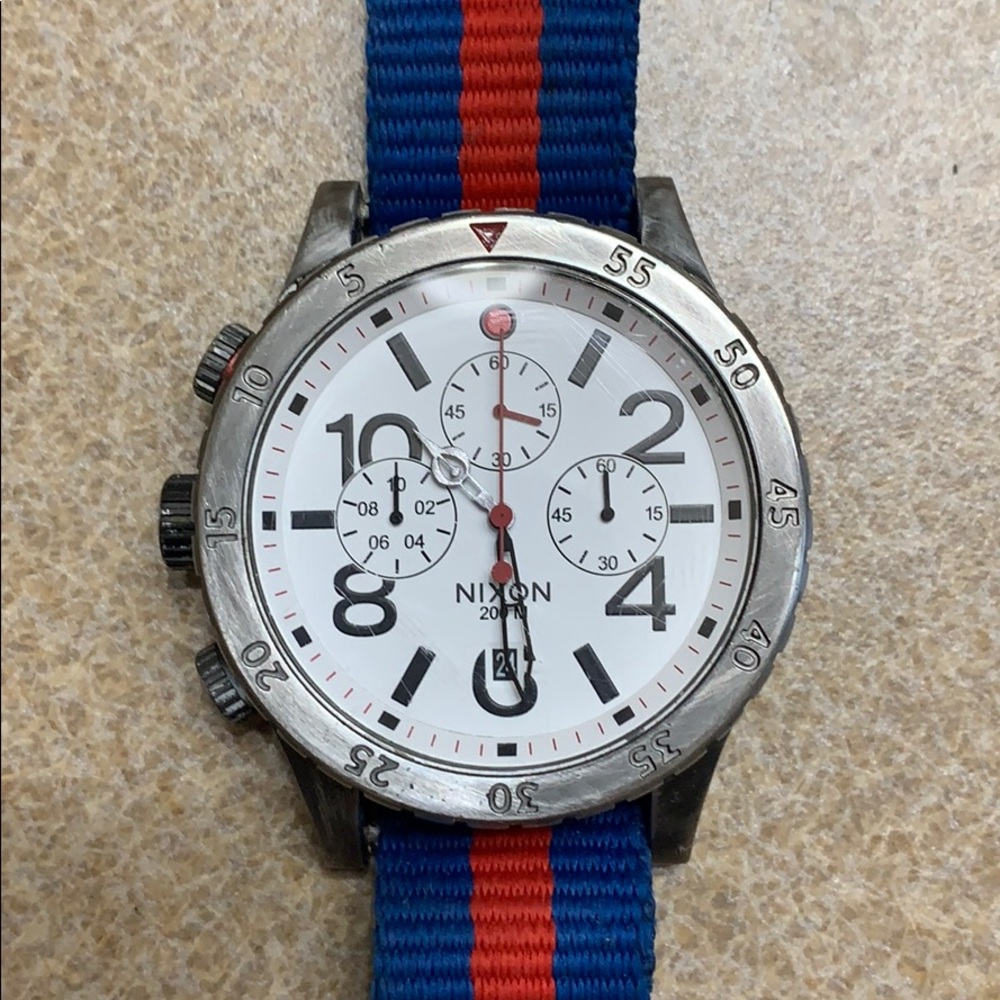 Nixon Watch